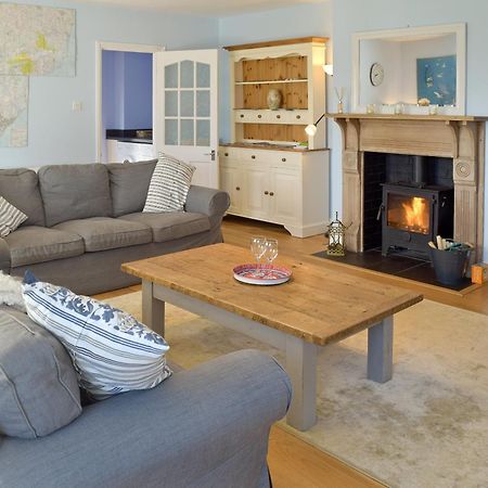 Granary Cottage Bentley  Bagian luar foto
