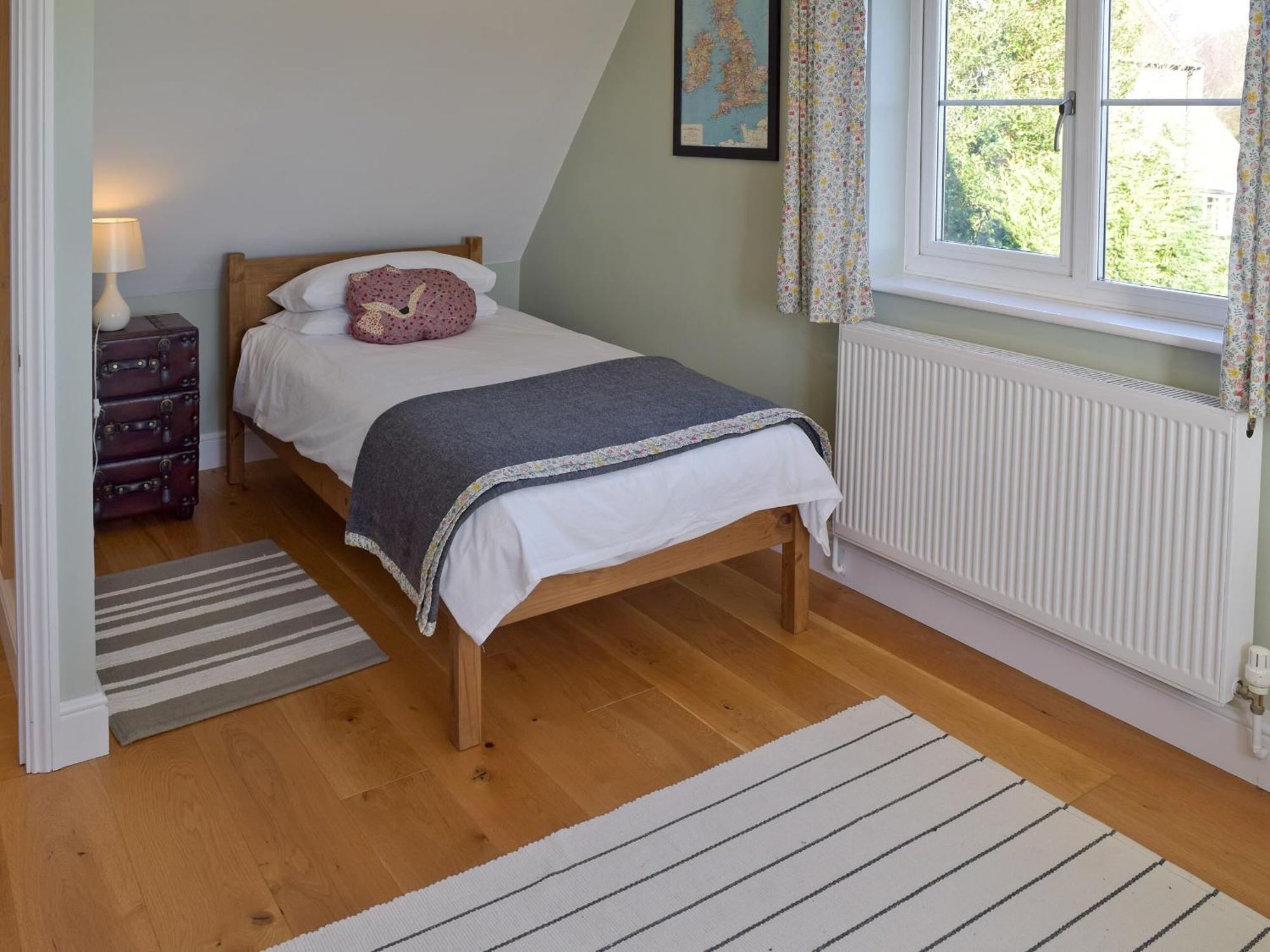 Granary Cottage Bentley  Bagian luar foto